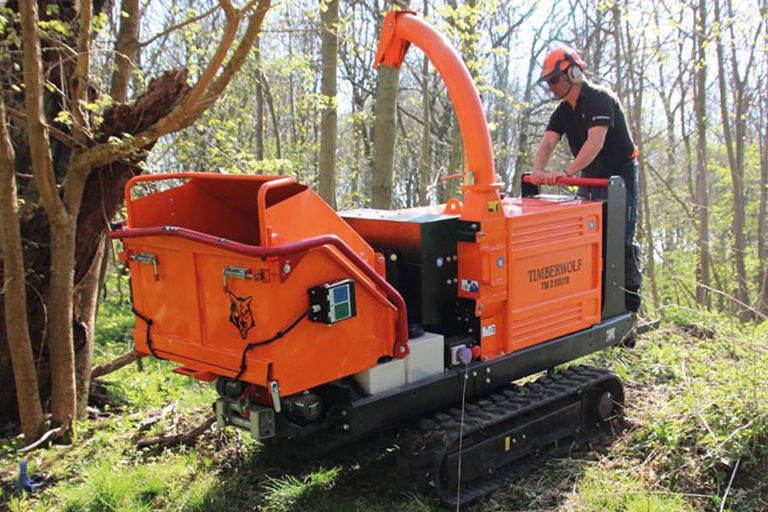 Tracked Chipper – New Hire Item | Fowler Hire & Sales Ltd